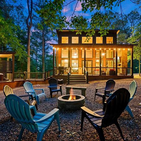 Luxury Cabin In The Woods With Hot Tub And Yard Games! Broken Bow Exteriér fotografie