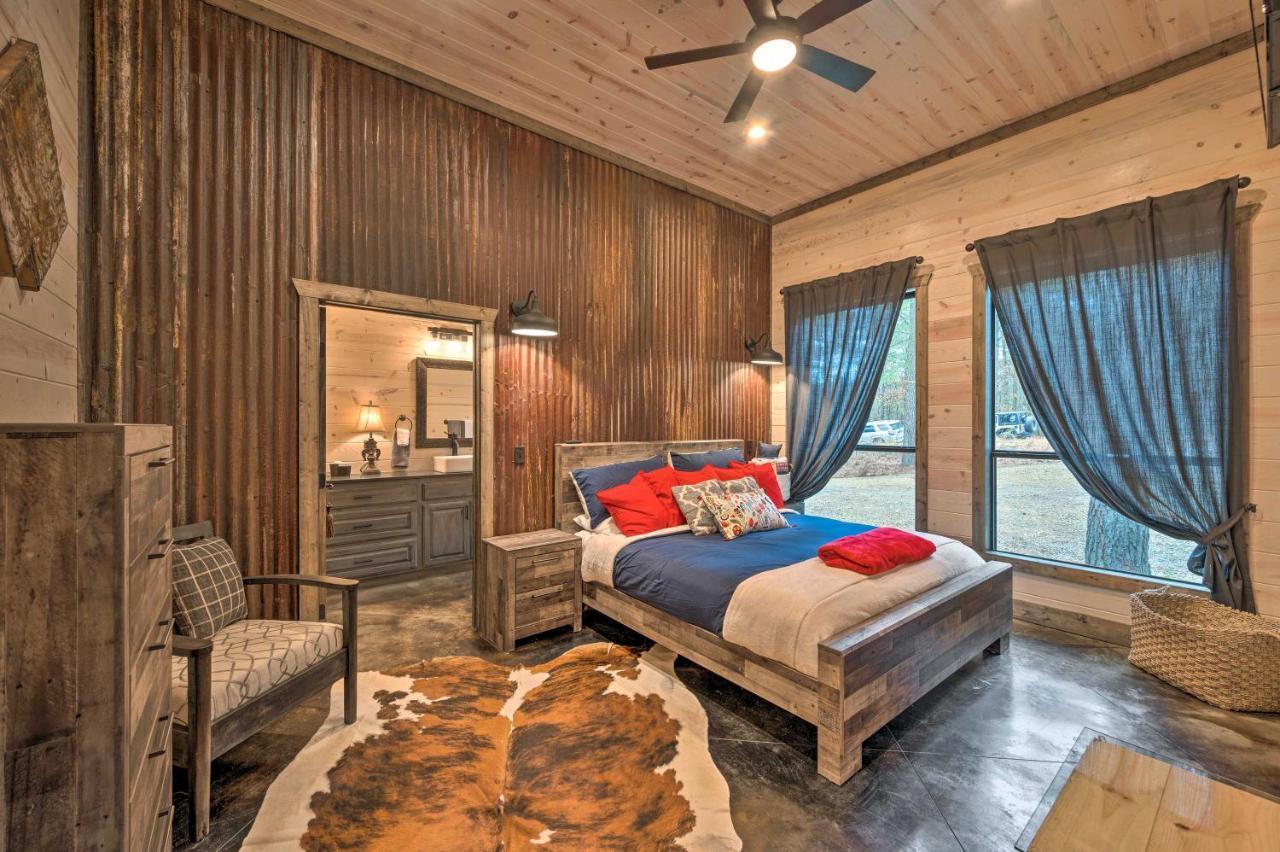 Luxury Cabin In The Woods With Hot Tub And Yard Games! Broken Bow Exteriér fotografie
