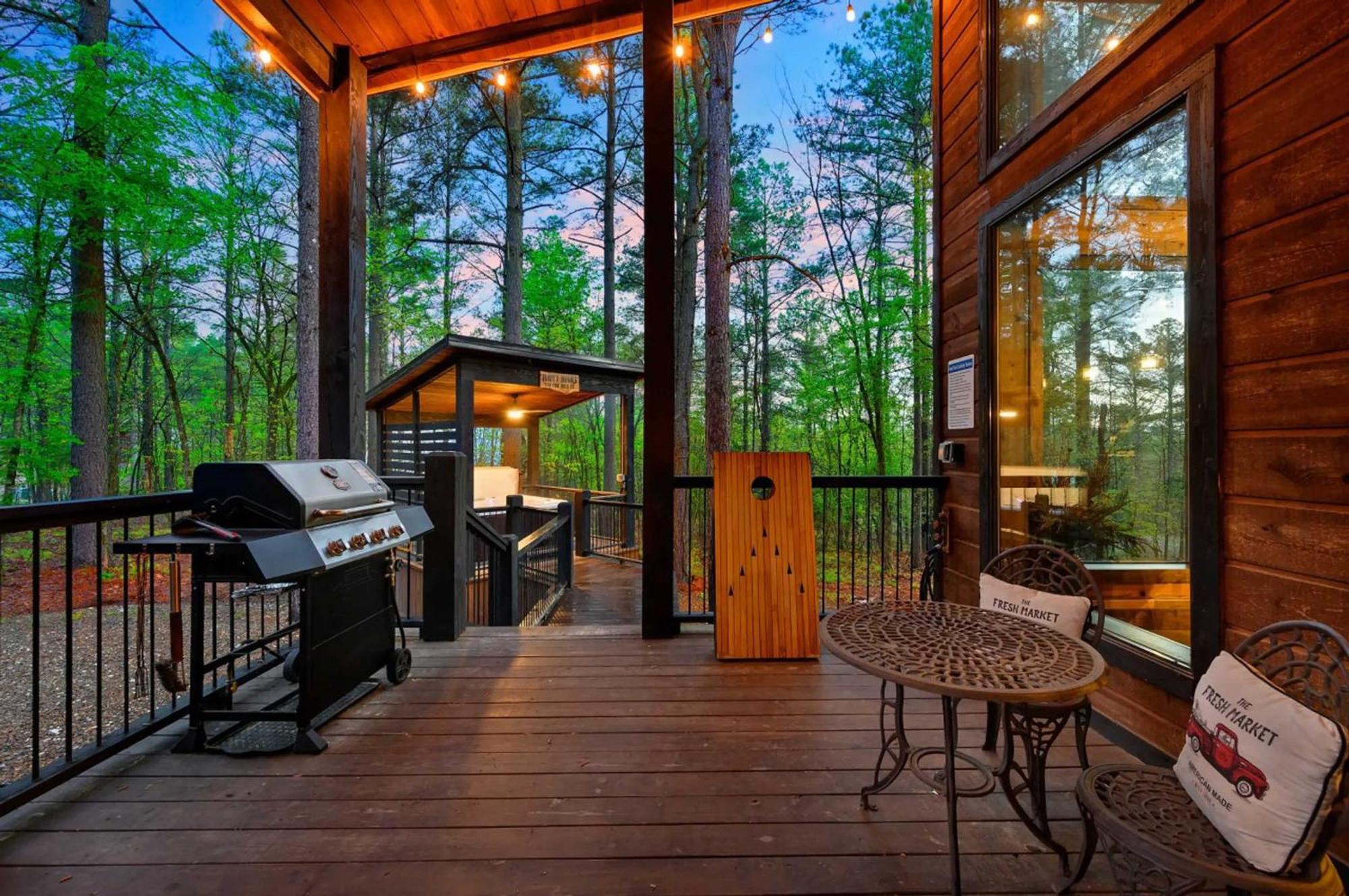 Luxury Cabin In The Woods With Hot Tub And Yard Games! Broken Bow Exteriér fotografie